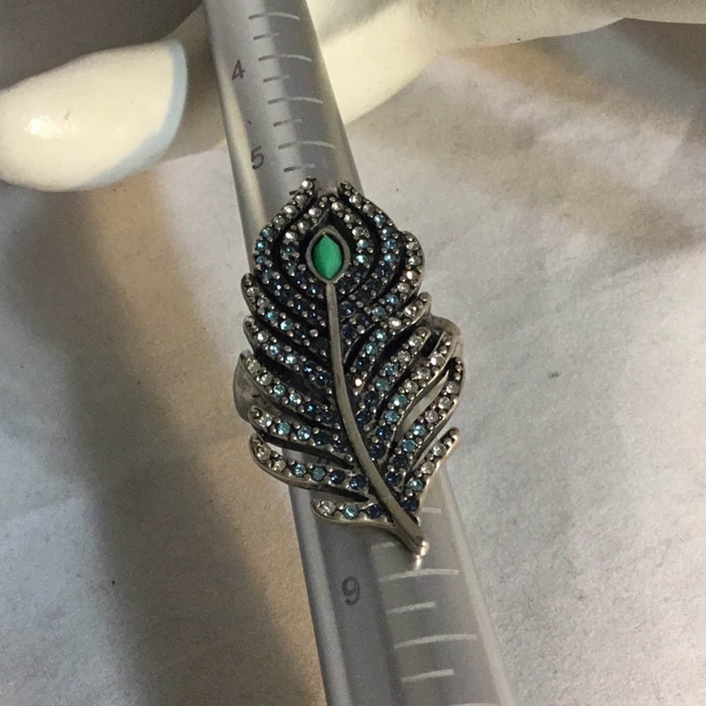 LUCKY‎ BRAND FEATHER COCKTAIL REING SIZE 8